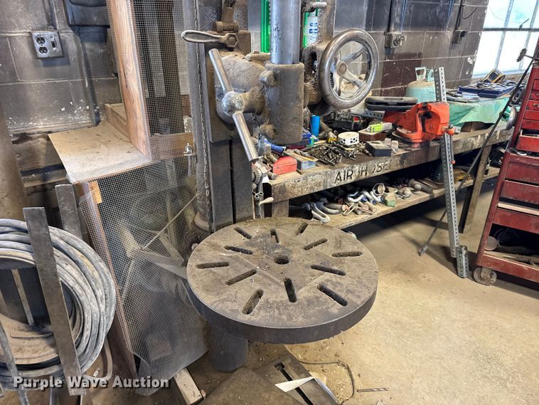 image for item FB7218 The Hendrie & Bolthoff Mfg. drill press