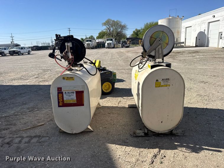 image for item FB7220 (2) oil tanks