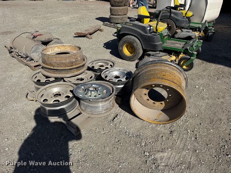 image for item FB7223 (9) wheels