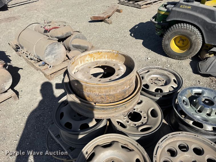 image for item FB7223 (9) wheels