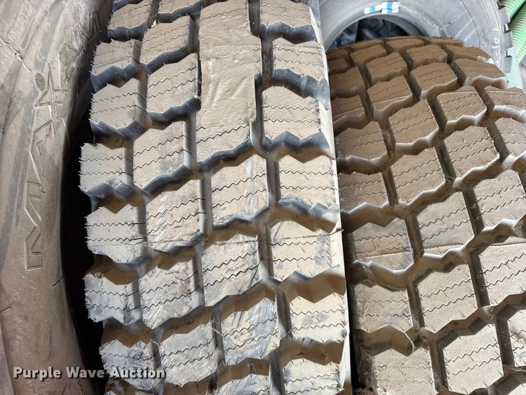 image for item FB7226 (4) 14.00R24 motor grader tires