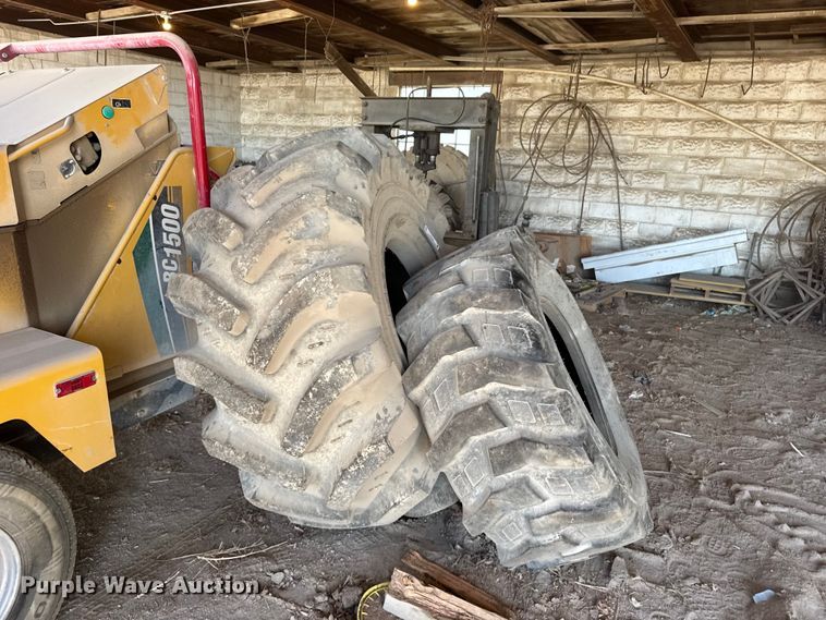 image for item FB7227 (3) tires