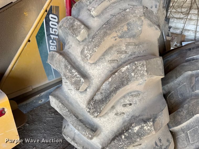 image for item FB7227 (3) tires