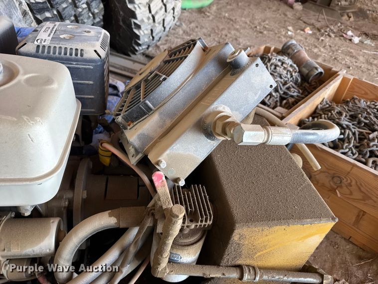 image for item FB7228 Hydraulic pump
