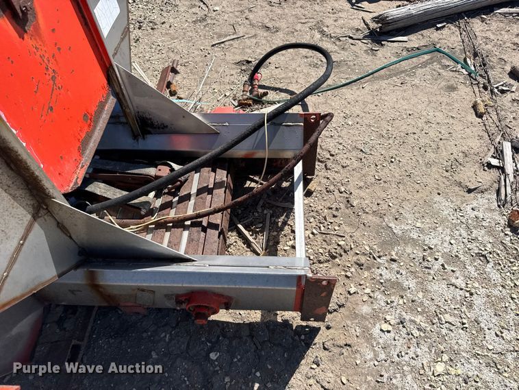 image for item FB7229 Swenson spreader