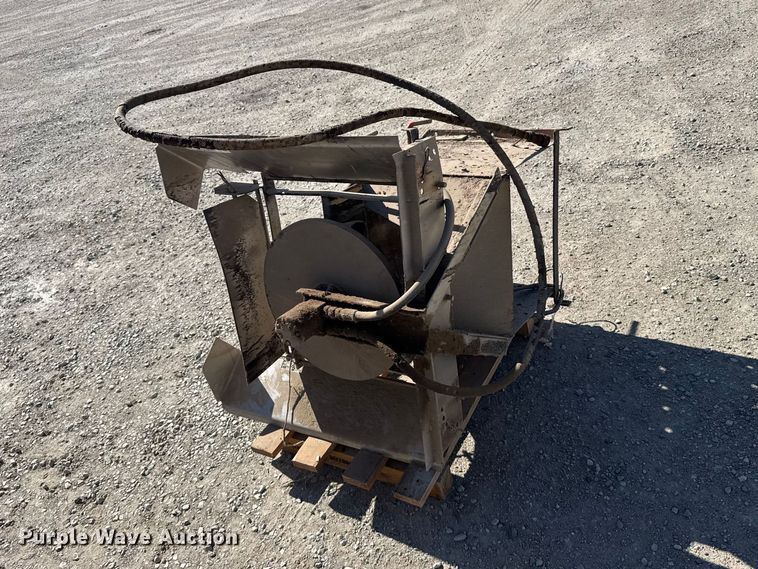 image for item FB7229 Swenson spreader