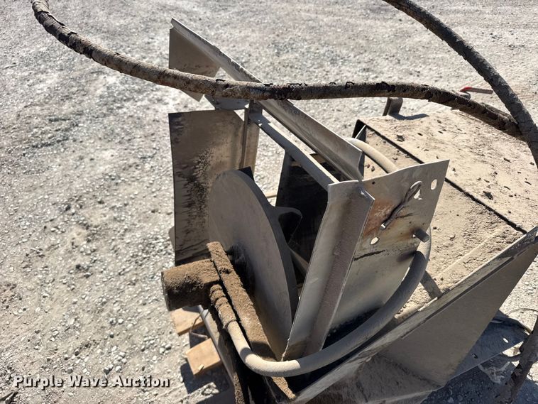 image for item FB7229 Swenson spreader