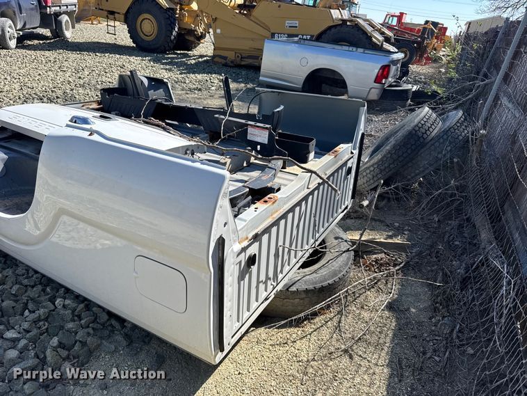 image for item FB7233 Ford pickup truck bed