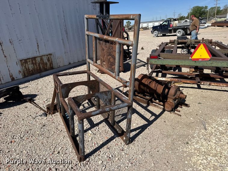 image for item FB7237 Headache rack