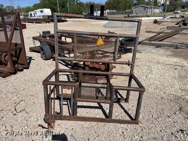 image for item FB7237 Headache rack