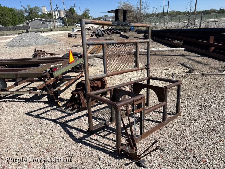 image for item FB7237 Headache rack