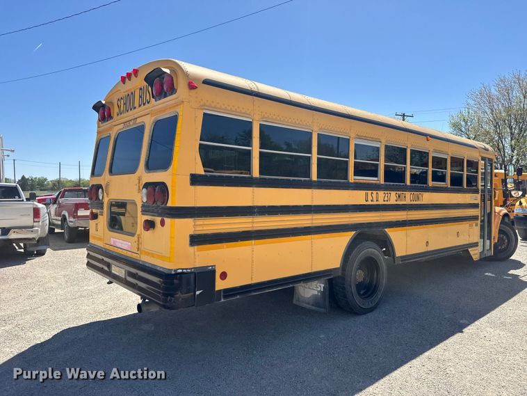 image for item FB7239 1996 International 3800 school bus