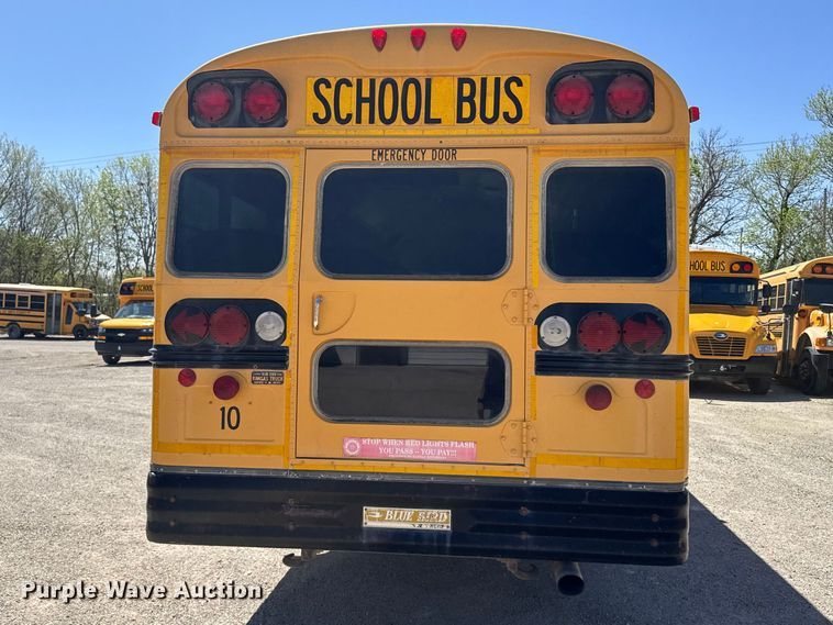 image for item FB7239 1996 International 3800 school bus