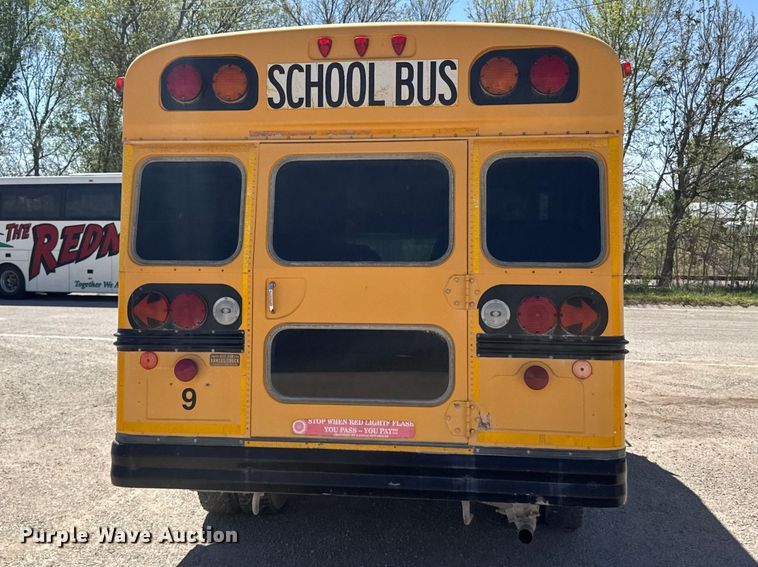image for item FB7240 2000 Chevrolet Express 3500 school bus