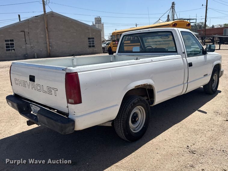 image for item FB7267 1991 Chevrolet C1500 pickup truck