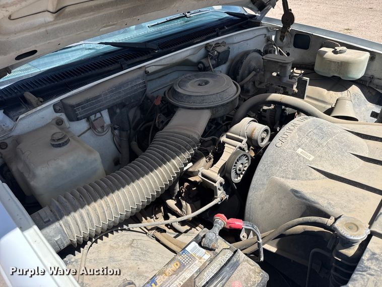 image for item FB7267 1991 Chevrolet C1500 pickup truck