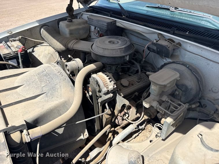 image for item FB7267 1991 Chevrolet C1500 pickup truck