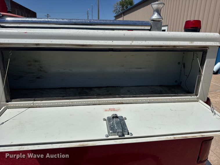 image for item FB7272 1975 Chevrolet Custom deluxe 20 pickup truck