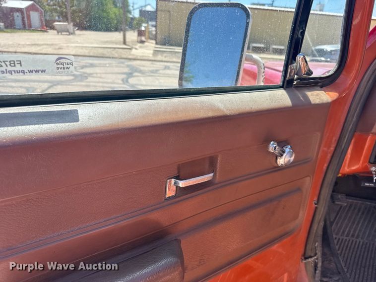image for item FB7272 1975 Chevrolet Custom deluxe 20 pickup truck