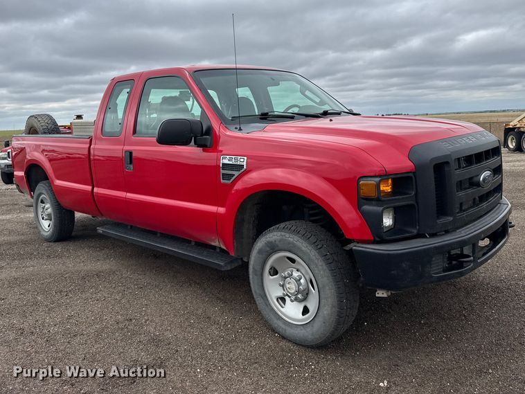 image for item FB7276 2008 Ford F250 Super Duty Ext. Cab pickup truck