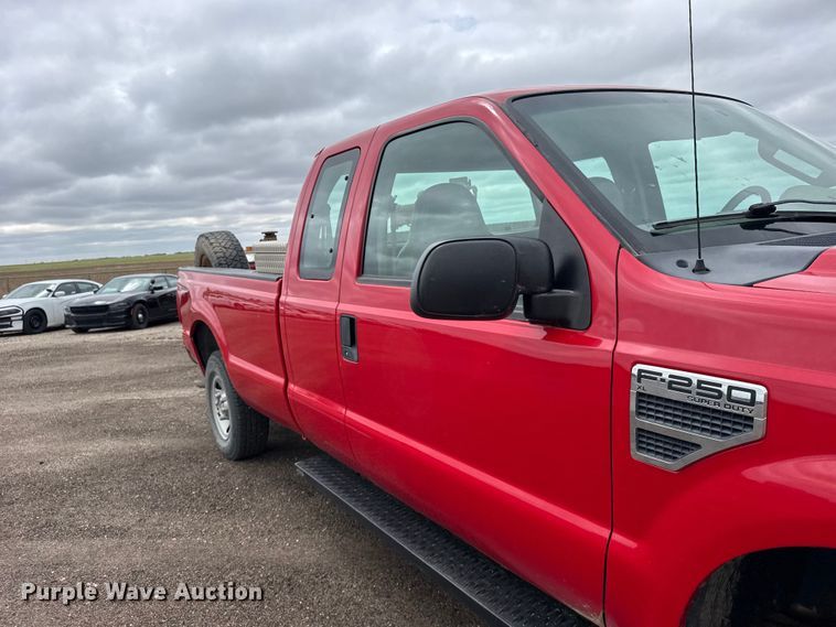 image for item FB7276 2008 Ford F250 Super Duty Ext. Cab pickup truck
