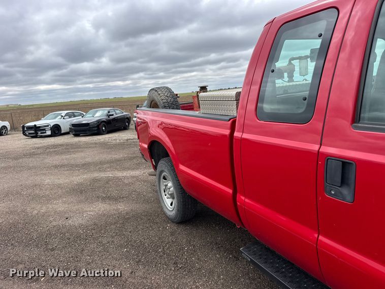 image for item FB7276 2008 Ford F250 Super Duty Ext. Cab pickup truck