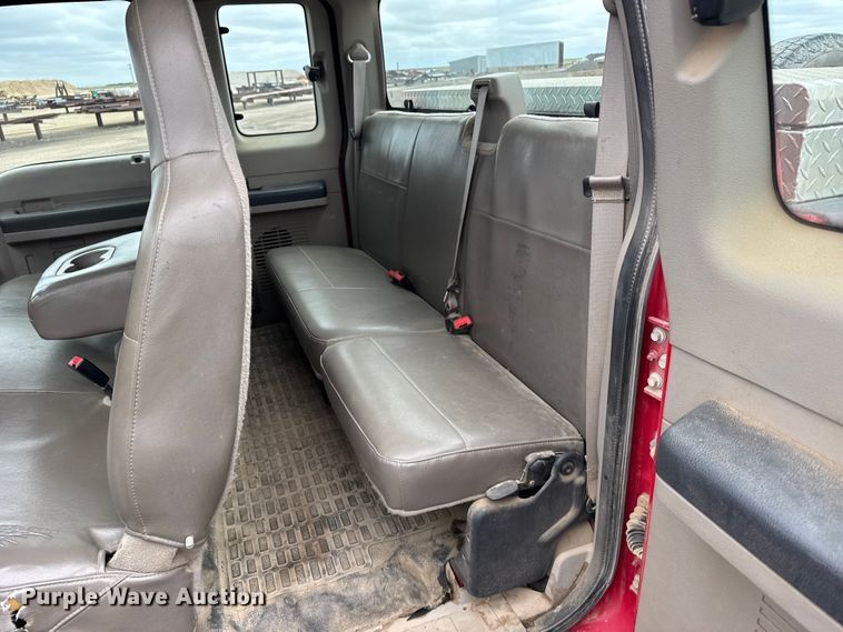 image for item FB7276 2008 Ford F250 Super Duty Ext. Cab pickup truck