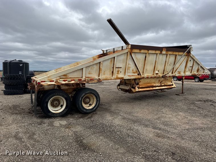 image for item FB7277 2008 Ranco bottom dump trailer