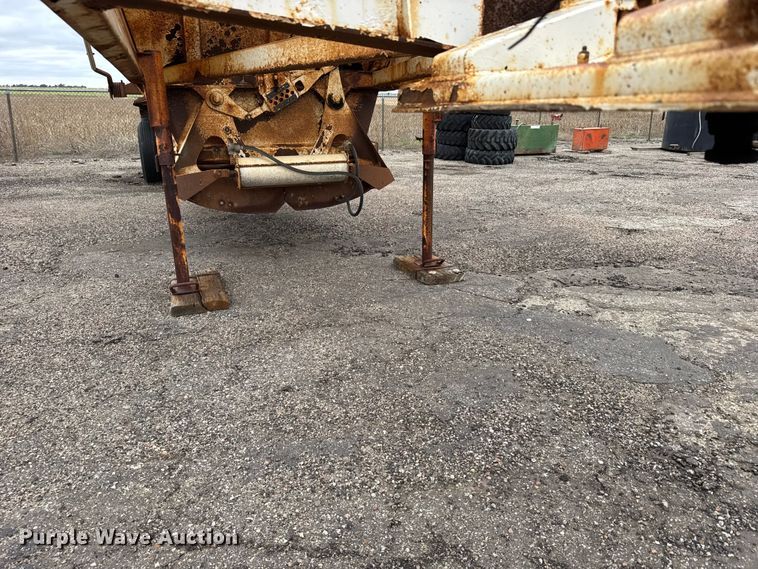 image for item FB7277 2008 Ranco bottom dump trailer