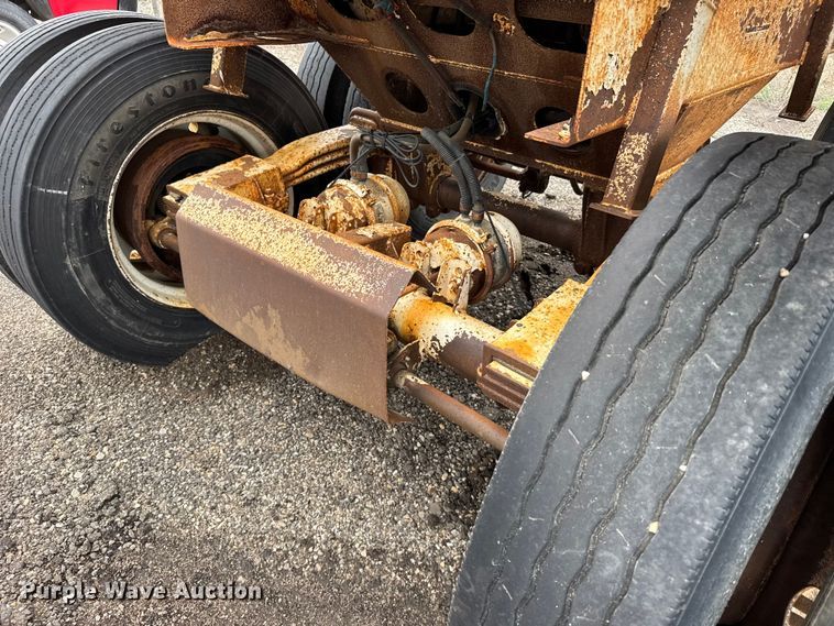 image for item FB7277 2008 Ranco bottom dump trailer