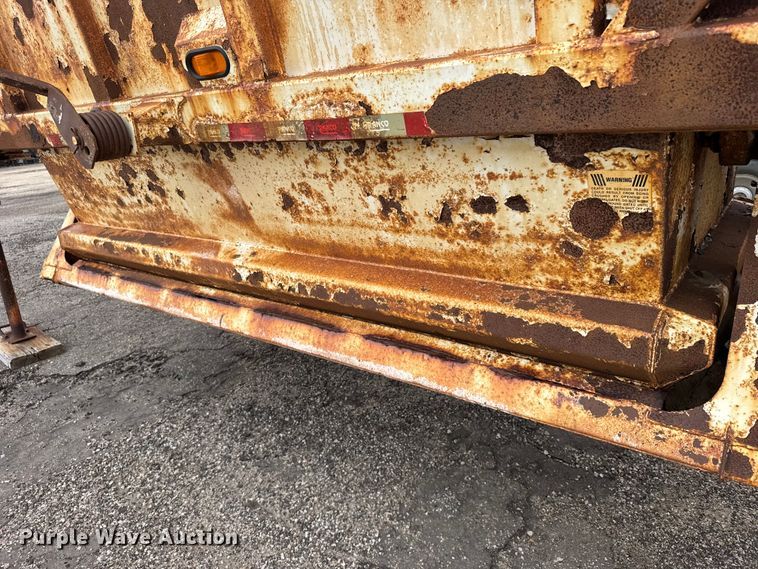 image for item FB7277 2008 Ranco bottom dump trailer