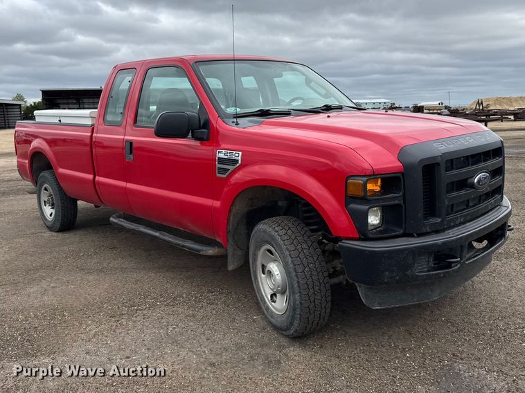 image for item FB7278 2008 Ford F250 Super Duty Ext. Cab pickup truck
