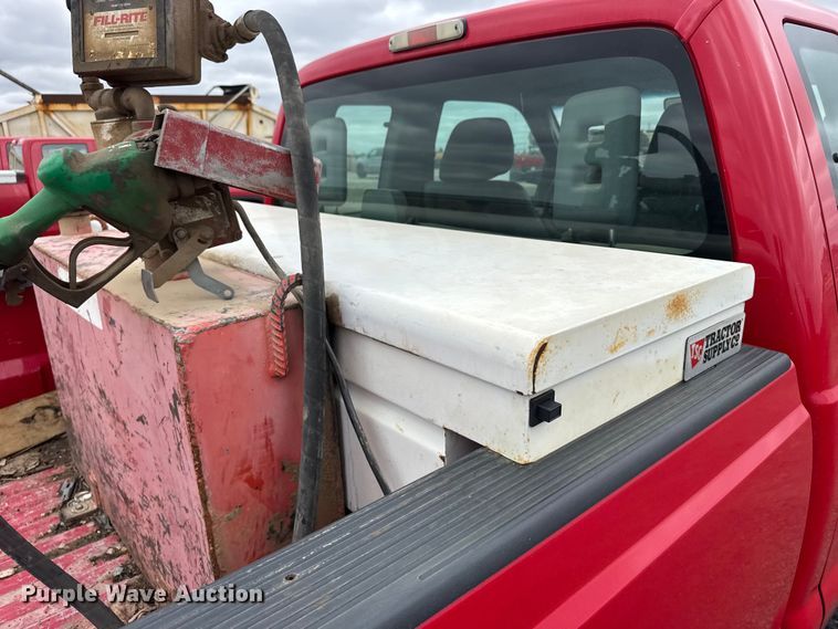 image for item FB7280 2011 Ford F250 Super Duty Ext. Cab pickup truck