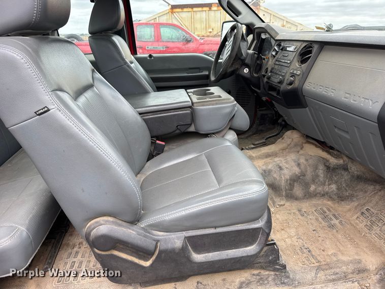 image for item FB7280 2011 Ford F250 Super Duty Ext. Cab pickup truck
