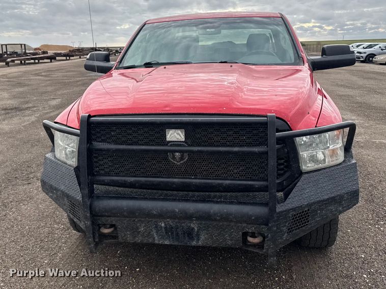 image for item FB7281 2018 RAM 1500 Crew Cab pickup truck