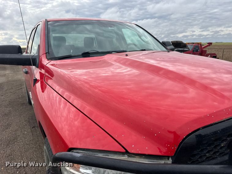 image for item FB7281 2018 RAM 1500 Crew Cab pickup truck