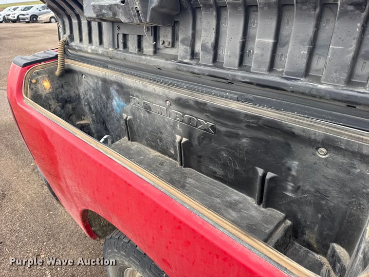 image for item FB7281 2018 RAM 1500 Crew Cab pickup truck