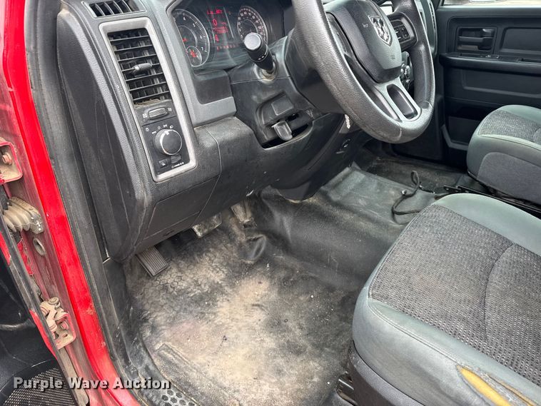 image for item FB7281 2018 RAM 1500 Crew Cab pickup truck