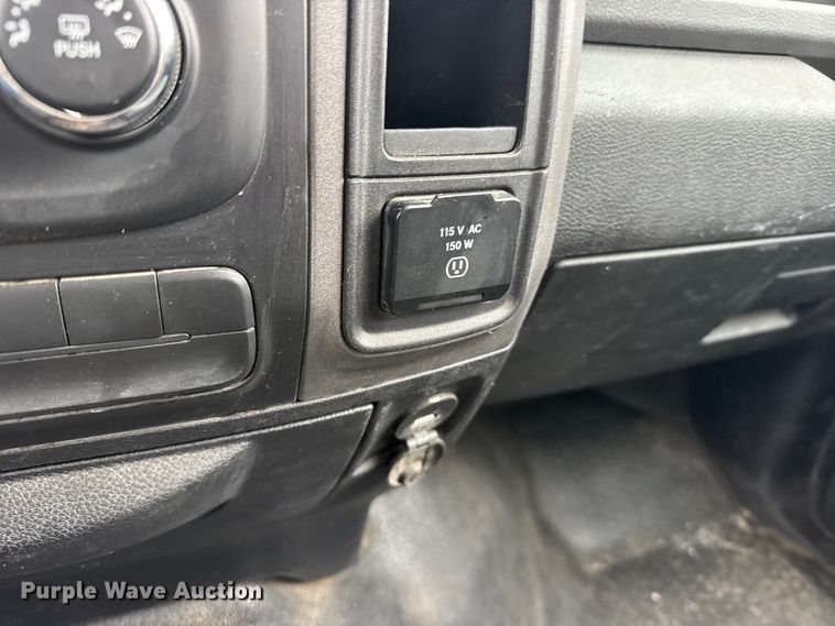 image for item FB7281 2018 RAM 1500 Crew Cab pickup truck