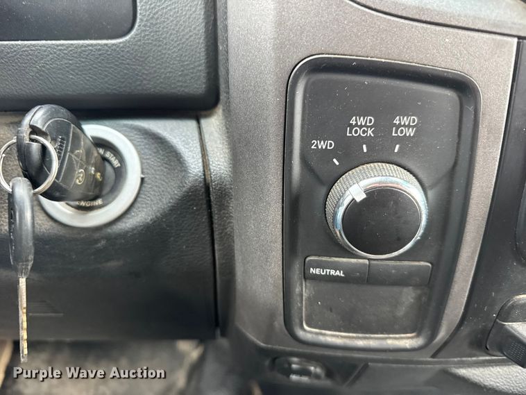 image for item FB7281 2018 RAM 1500 Crew Cab pickup truck