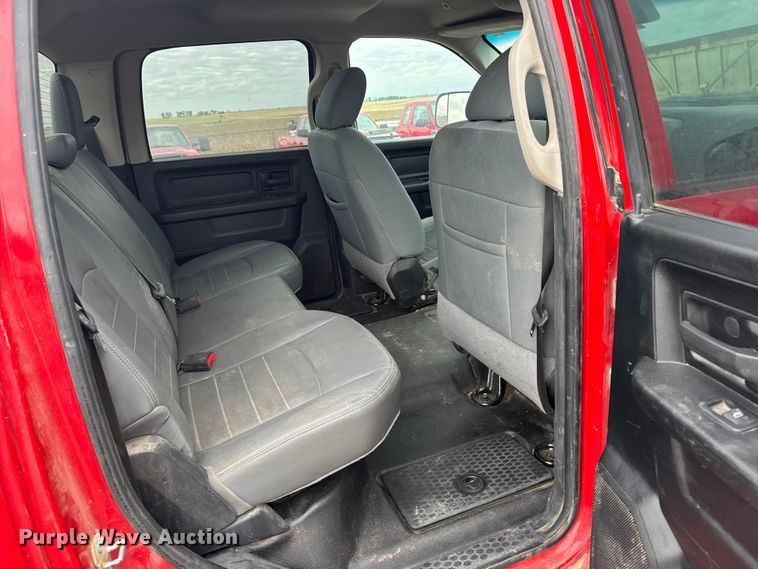 image for item FB7281 2018 RAM 1500 Crew Cab pickup truck