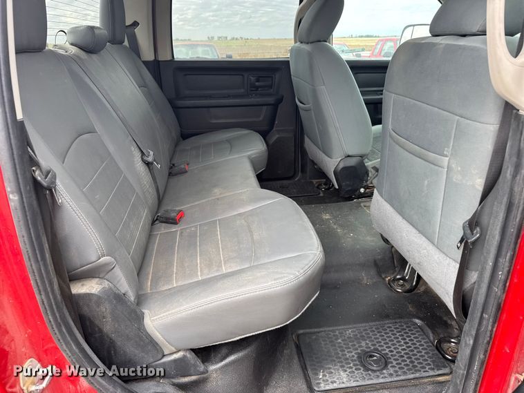 image for item FB7281 2018 RAM 1500 Crew Cab pickup truck