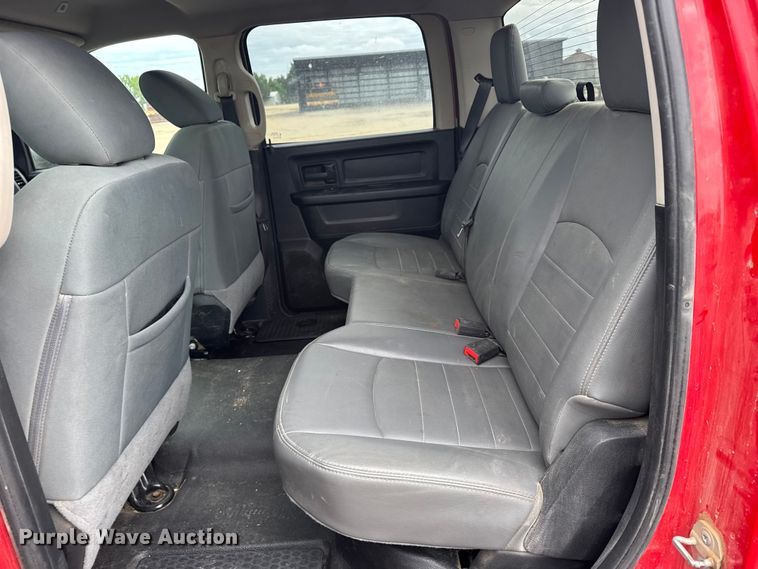 image for item FB7281 2018 RAM 1500 Crew Cab pickup truck
