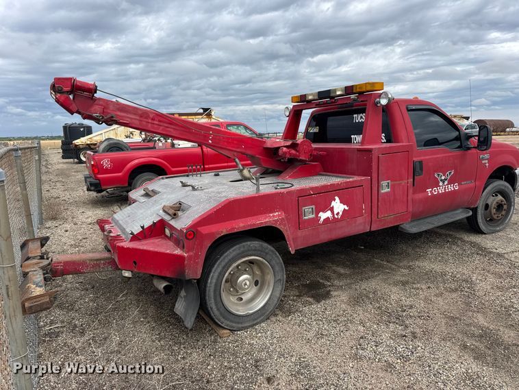 image for item FB7282 2000 Ford F450 Super Duty XL tow truck