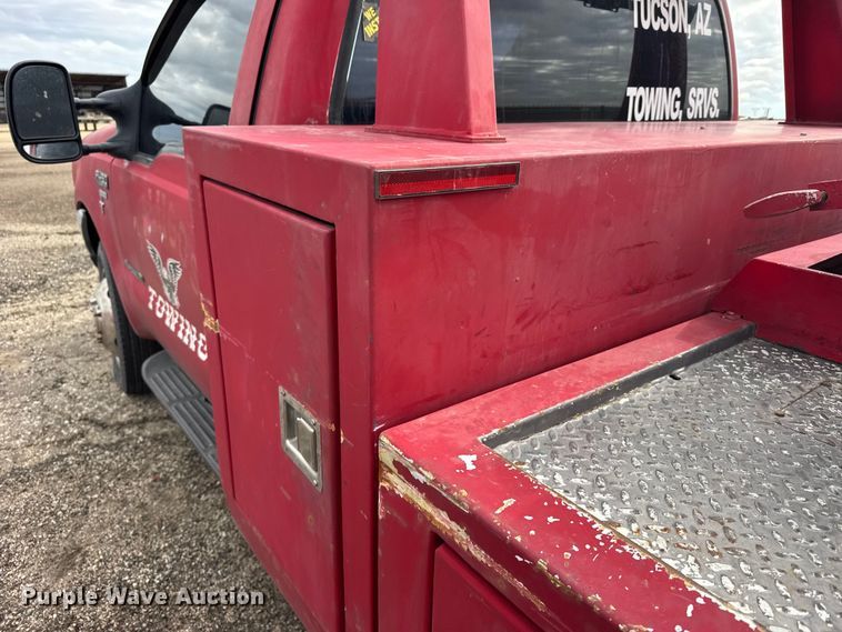 image for item FB7282 2000 Ford F450 Super Duty XL tow truck