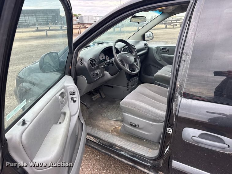 image for item FB7285 2007 Dodge Grand Caravan van