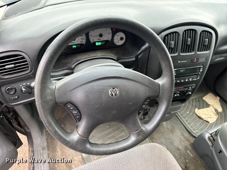 image for item FB7285 2007 Dodge Grand Caravan van