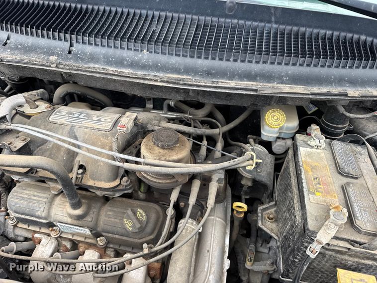 image for item FB7285 2007 Dodge Grand Caravan van