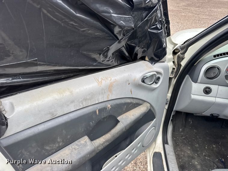 image for item FB7289 2006 Chrysler Pt Cruiser 