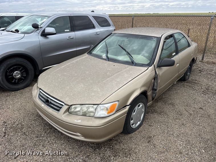image for item FB7290 2000 Toyota Camry 